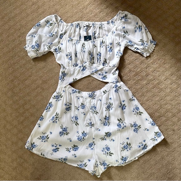 Floral romper - Picture 2 of 5